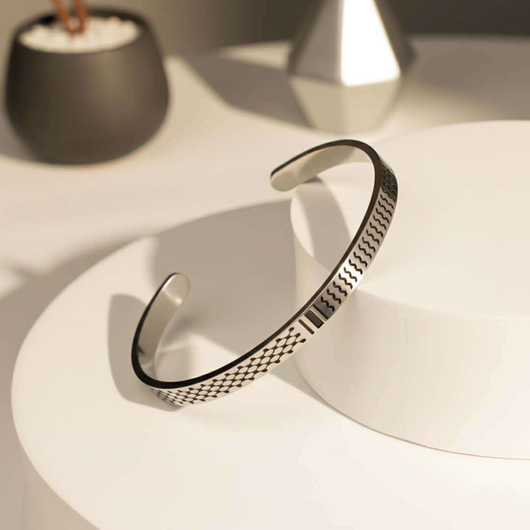 Qalbiya Keffiyeh Cuff