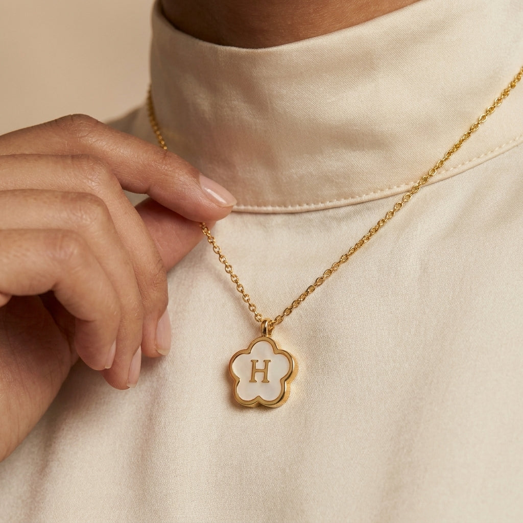 Pendentif initiale Lulu Clover