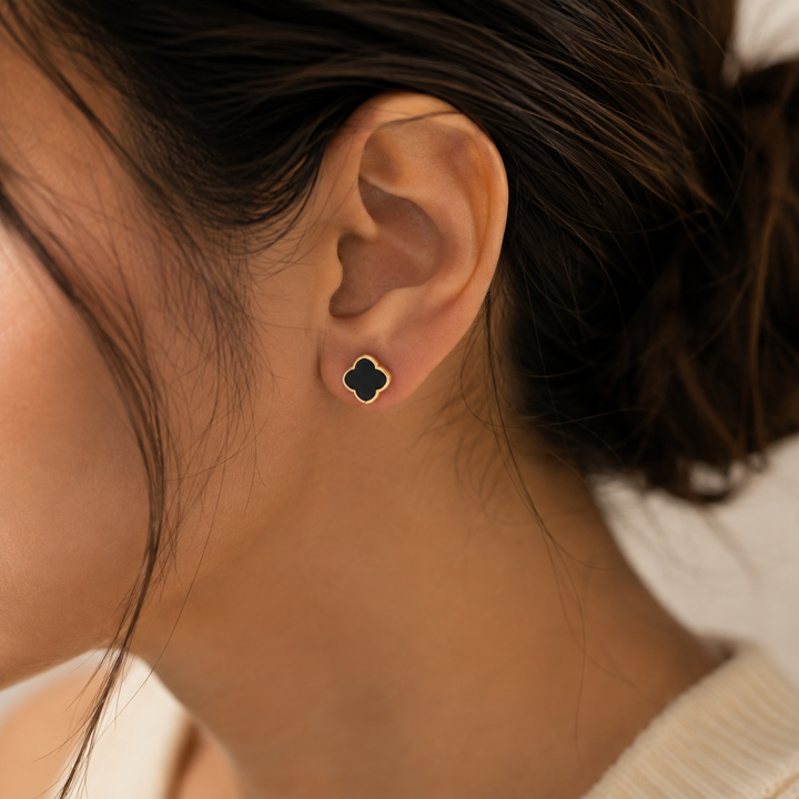 Clous d'oreilles Zahra Rosette - Onyx noir