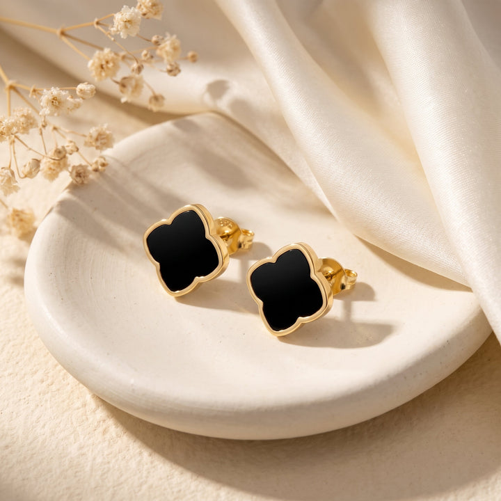 Clous d'oreilles Zahra Rosette - Onyx noir