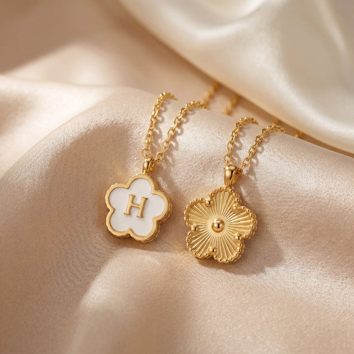 Pendentif initiale Lulu Clover