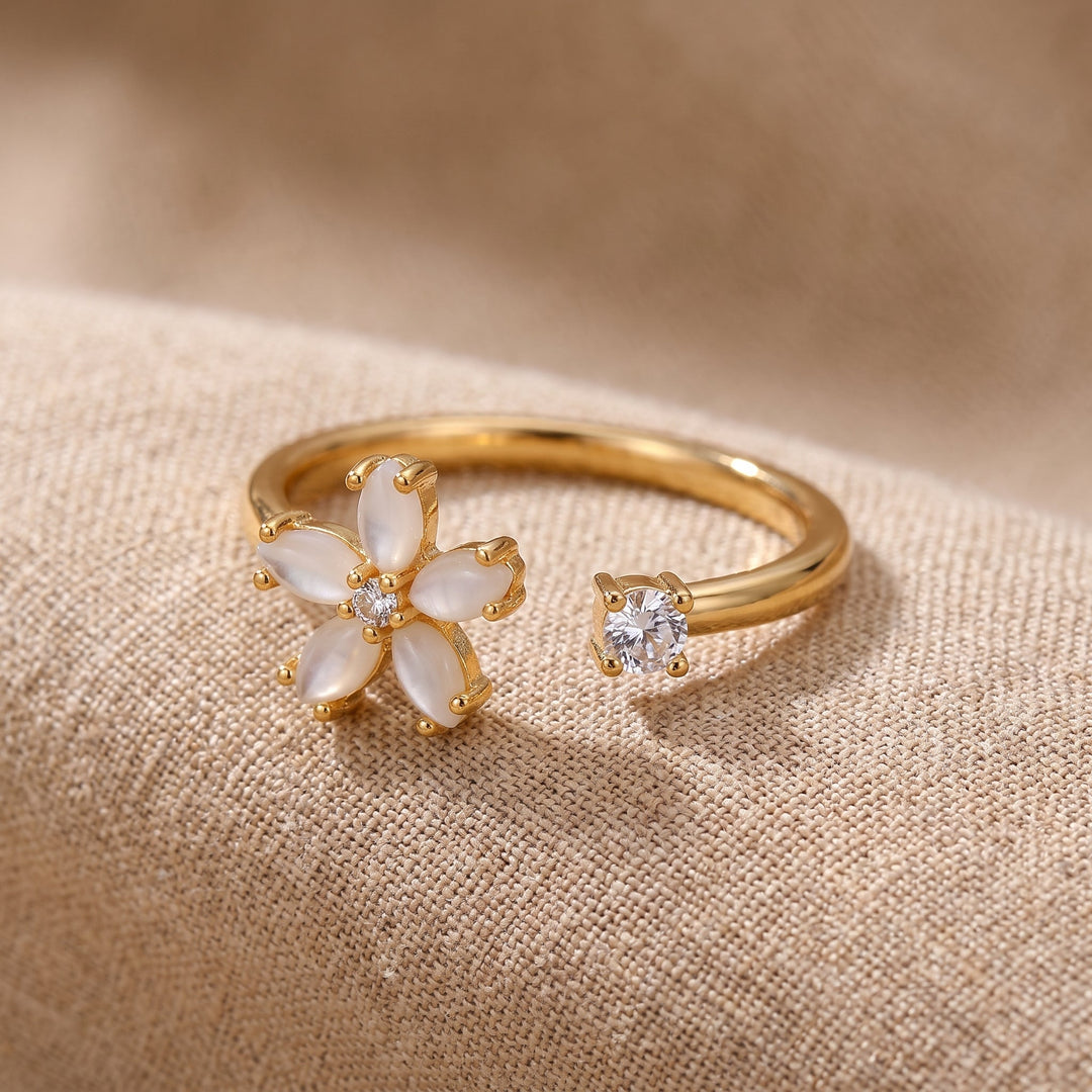 Qalbiya Faith and Bloom Ring
