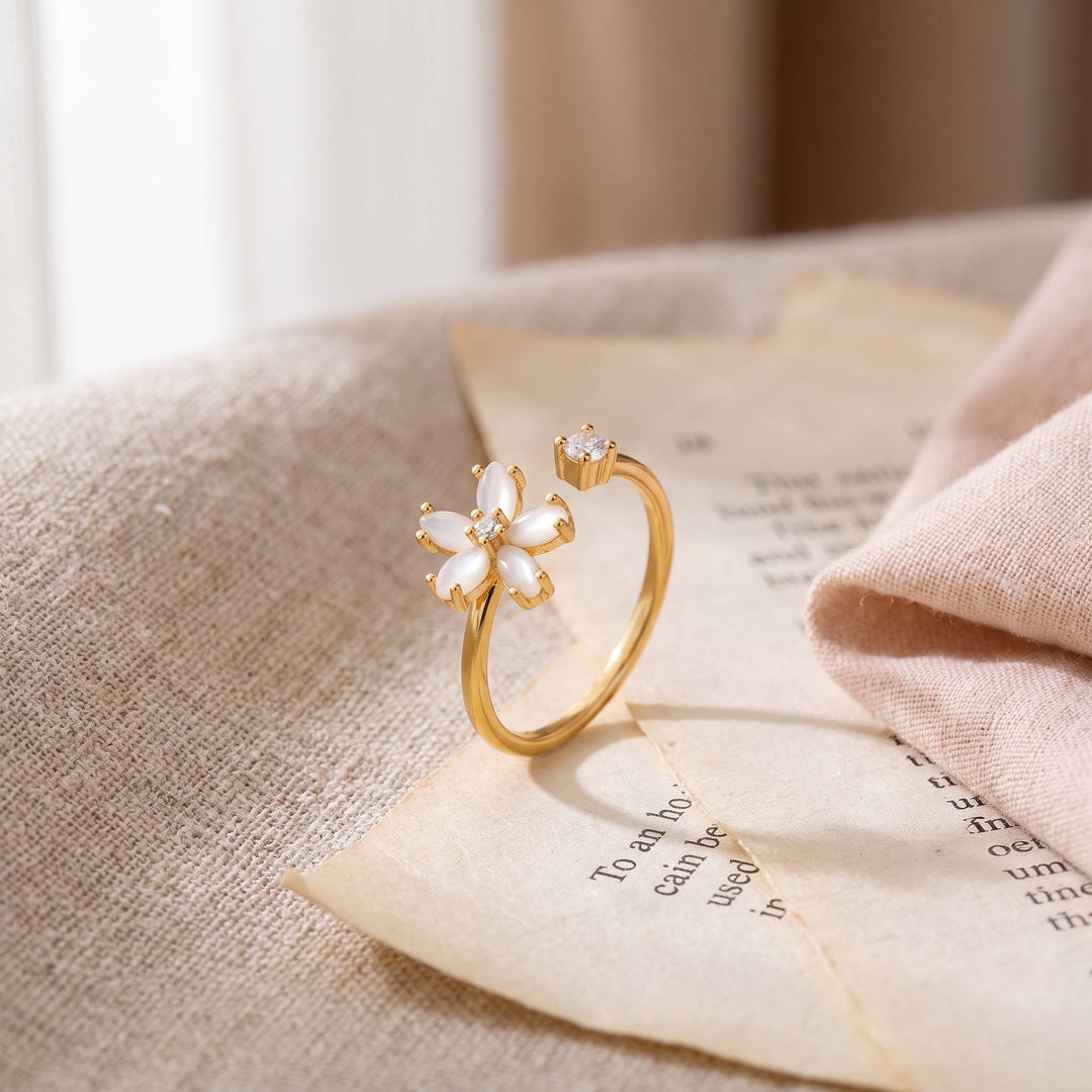 Qalbiya Faith and Bloom Ring