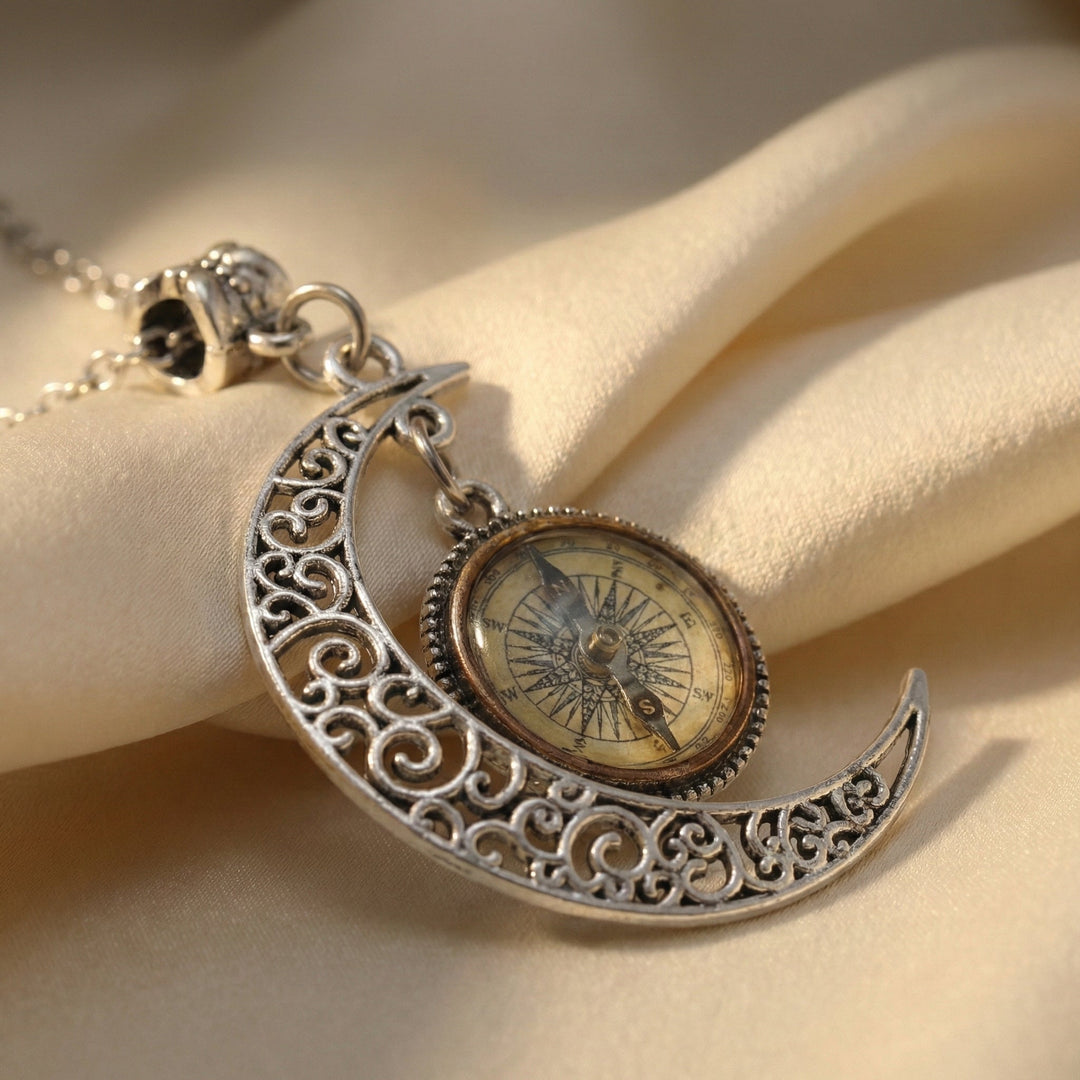 Collier Croissant Qalbiya Noor