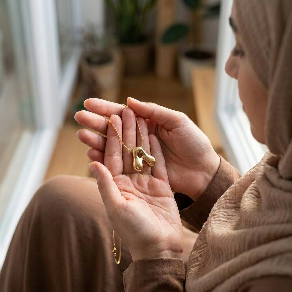 Collier à breloque Qalbiya Haya