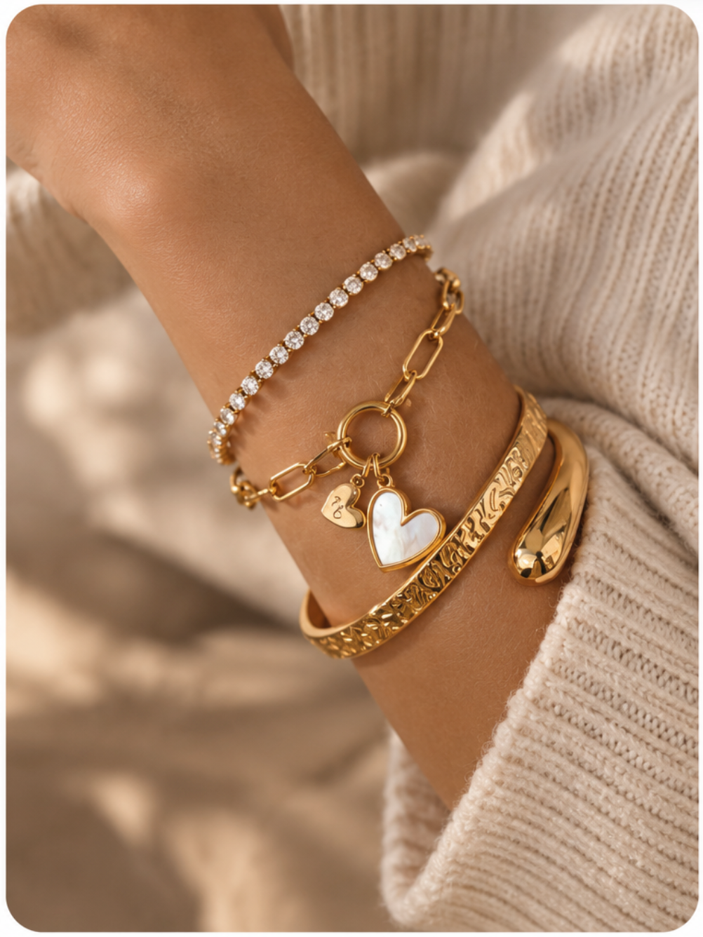 SORVÉLIE gold bracelets