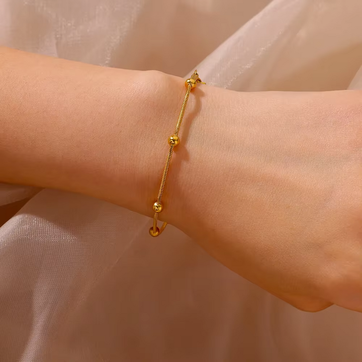 Qalbiya Sakinah Gold Bracelet